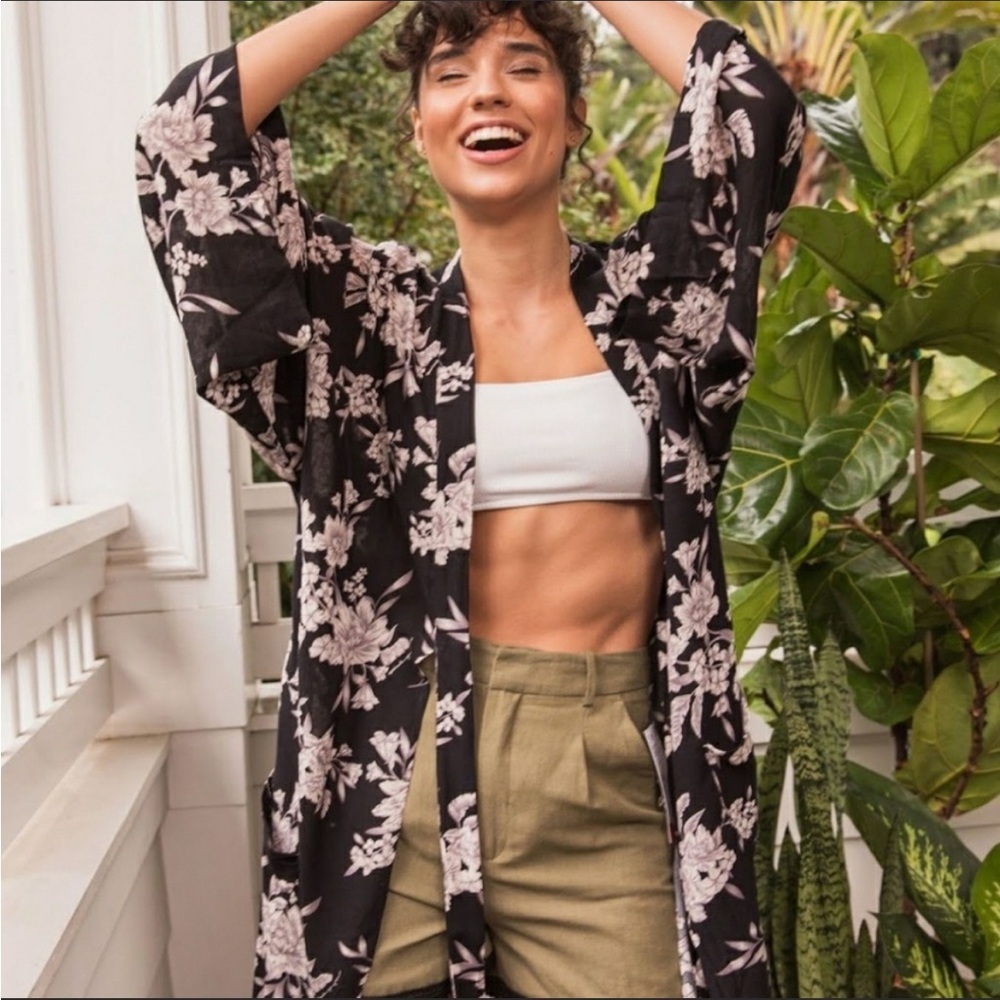 Spiritual Gangster Floral Open Front Robe Kimono One Size Neutral Casual Boho